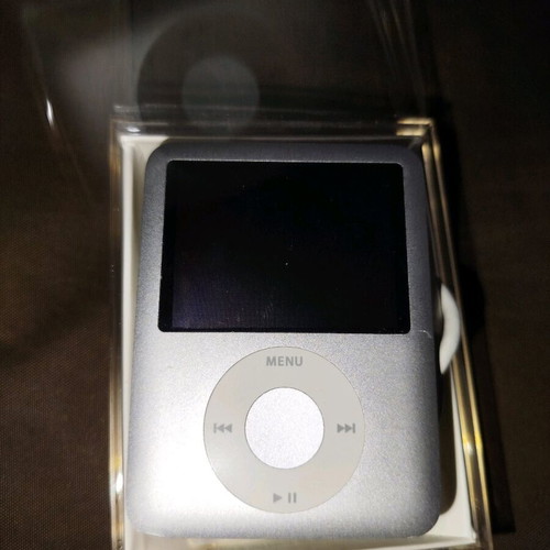 Apple iPod nano 3rd Generation 4GB μεταχειρισμένο, ασημί MA978LL/A A1236