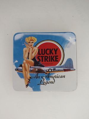 Lucky Strike μεταλλική ταμπακιέρα