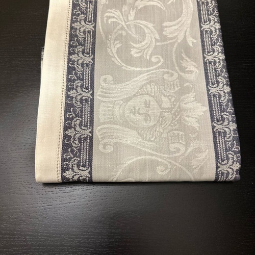 Tablecloth 100% linen new, limited edition, 150x250cm