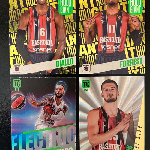 Panini Top Class EuroLeague 2025-26 collectible 4-card Baskonia set like new