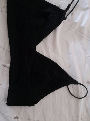 H&M bikini top like new, size 38, black