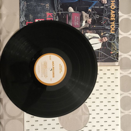 The Who vinyl records used, Tommy, Live at Leeds, Who are you, Who's next