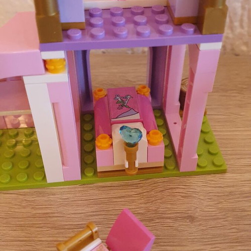 Lego 41162 Ariel, Aurora, and Tiana's Royal Celebration used