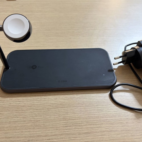 Zens Wireless Charger Qi Pad 10W Black Dual + Watch like new
