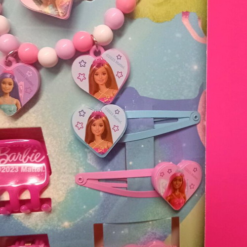 Barbie beauty set new