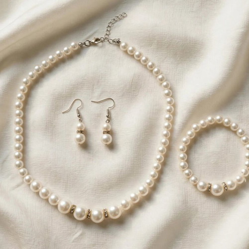 Handmade beaded elegant jewelry set new, beige