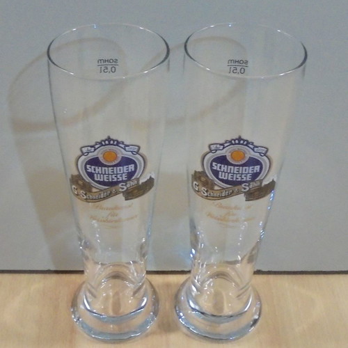 Schneider Weisse beer set of two used promotional glasses 500ml