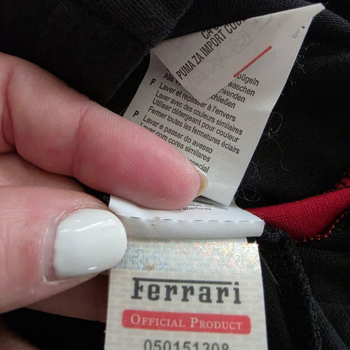 Ferrari official T-shirt like new, size 128 cm, black