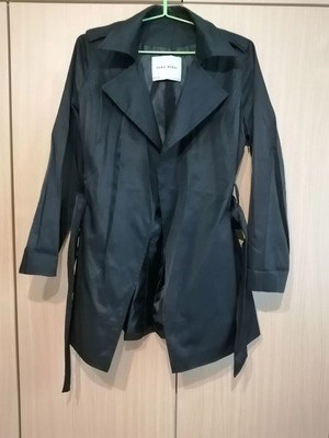 Καμπαρντίνα Zara μεταχειρισμένη, μέγεθος L, μαύρη με ζώνη