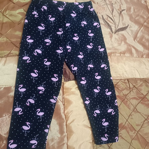 Evita leggings with flamingo print like new, size 8 years