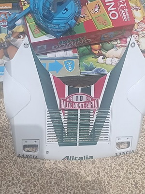 Kids Toy Pack new, includes board game and spinning top