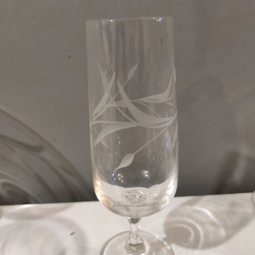 Glassware set like new