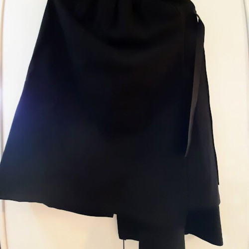 Asymmetrical black skirt new, size M
