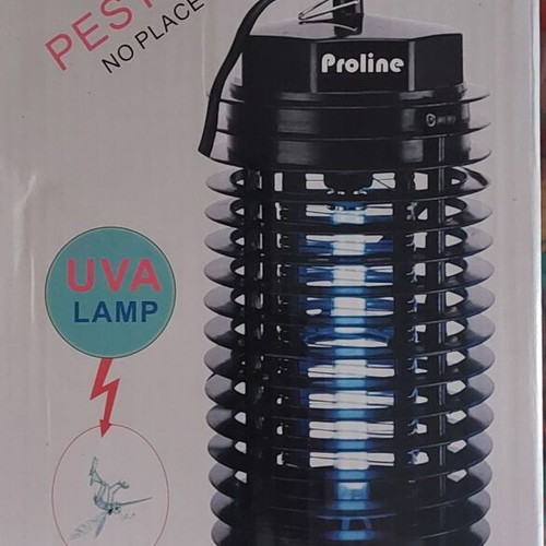 Electric insect killer like new, dimensions H23cm x W13cm