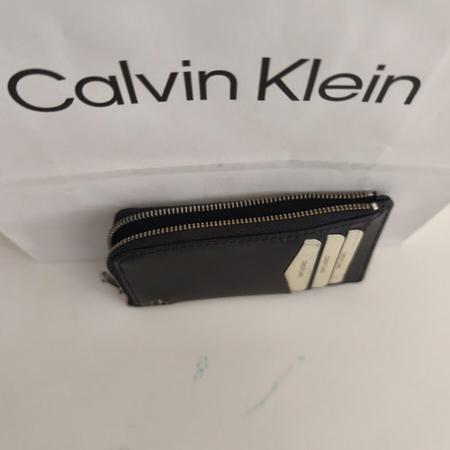 Calvin Klein leather card holder like new, black, 4 card slots