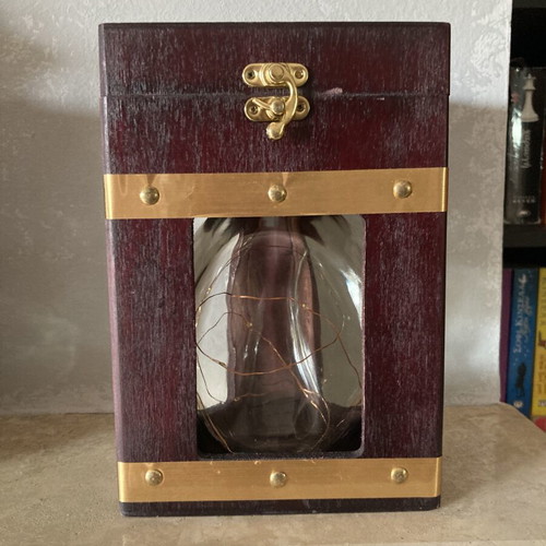 Dimple bottle lamp in original box