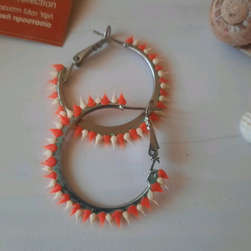 Vintage earrings orange and white like new