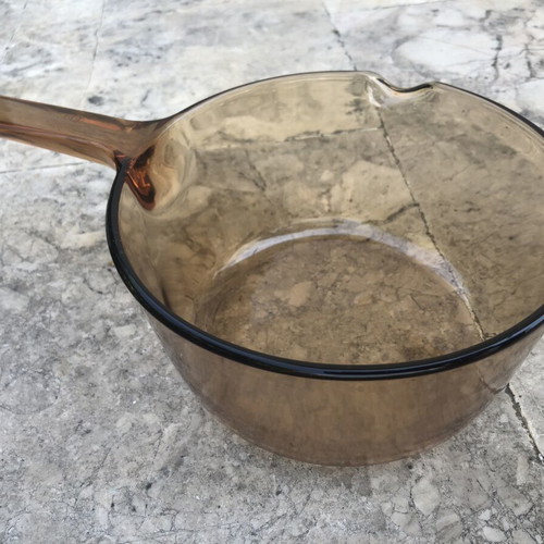 Vision Corning glass cookware 1.5L like new