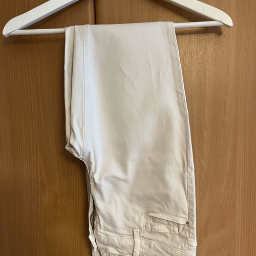 Massimo Dutti white fitted jeans like new