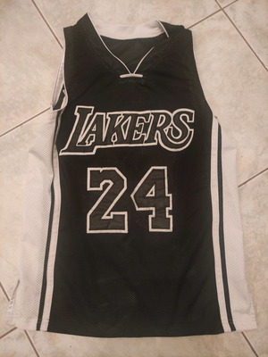 Εμφάνιση Kobe Bryant L.A Lakers σαν καινούργιο