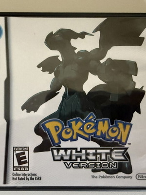 Pokémon White Version Nintendo DS game