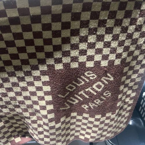 Malini Pashmina Louis Vuitton new, large, very warm