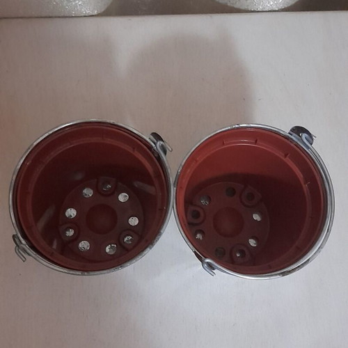 Set of 2 used metal flowerpots with removable plastic liners