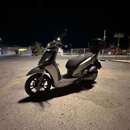 Kymco People GTi 200 μεταχειρισμένο σκούτερ ασημί 2013