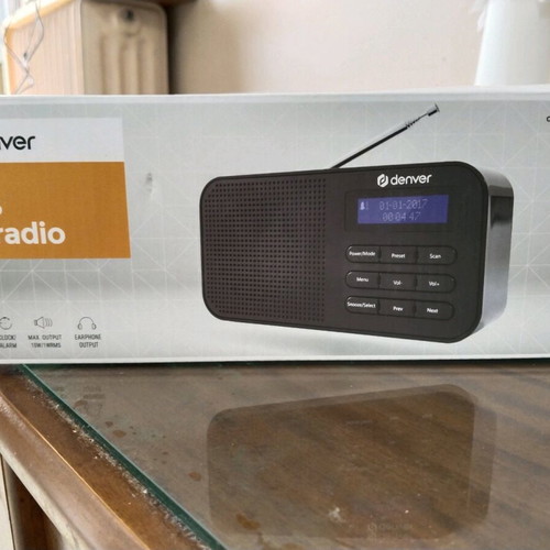 Denver DAB FM radio clock DAB-42