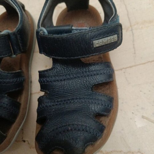Camper leather kids sandals size 25 used with scratches