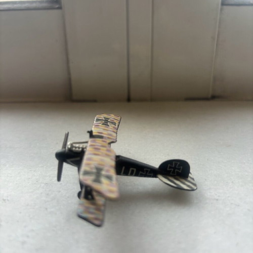 World War 1 fighter plane miniatures like new