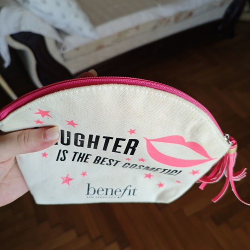 Benefit toiletry bag like new, beige and pink