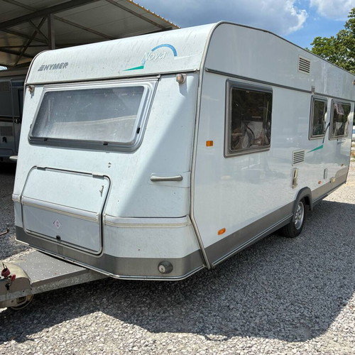 Hymer Nova 555 Caravan in good condition with documents