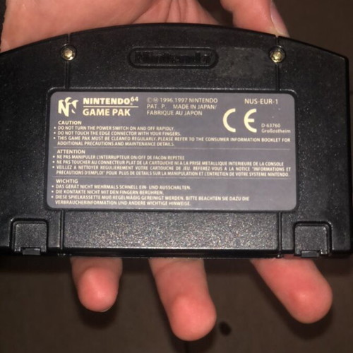 Turok 2 Nintendo 64 like new, fully functional