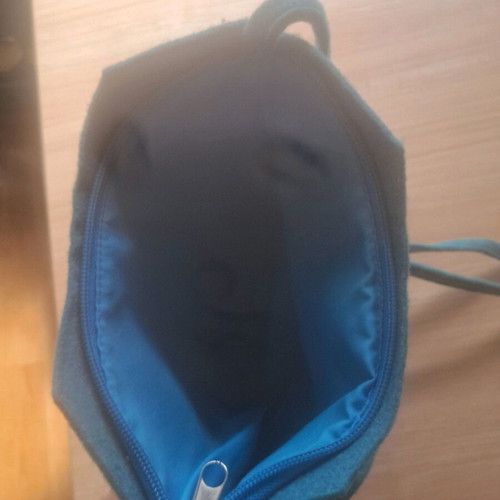 Children's felt bag petrol owl like new, crossbody