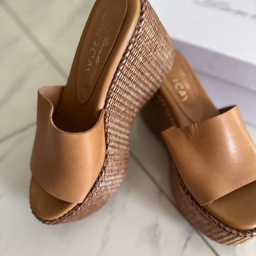 Sante leather platform sandals size 38, brown