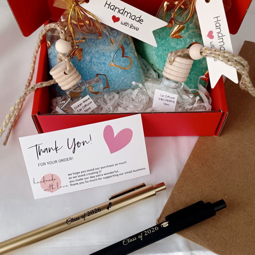 Graduation 2026 gift set with pen, aromatic pearls & car diffuser