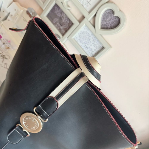 FRNC Shoulder Bag Black Like New