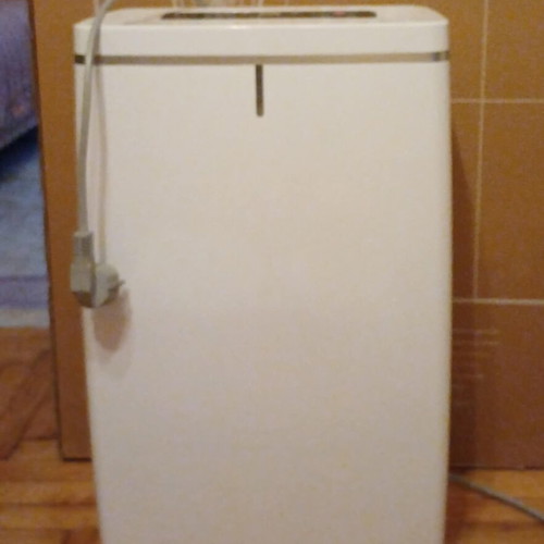 Eurolamp 20L Dehumidifier 320W LED Panel like new
