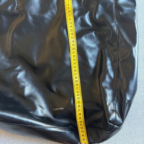 Calvin Klein large shoulder pouch bag like new, black