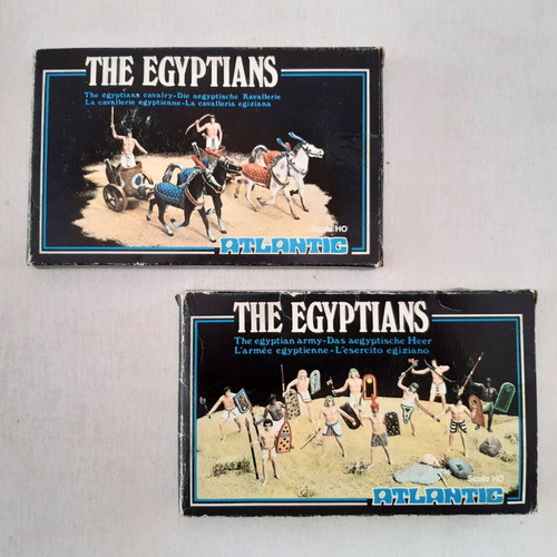 Atlantic The Egyptians No802 - No803 plastic figures HO scale used, 2 pieces