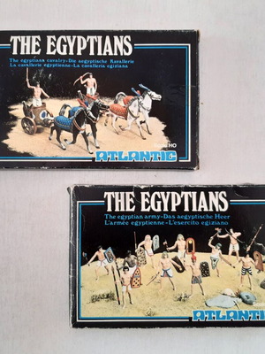 Atlantic The Egyptians No802 - No803 plastic figures HO scale used, 2 pieces