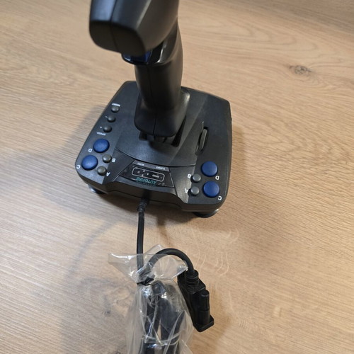 Logic 3 PC Charger joystick like new for Windows 95-98