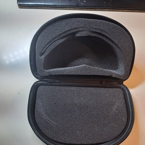 Sunglasses mirror lenses like new with case gift