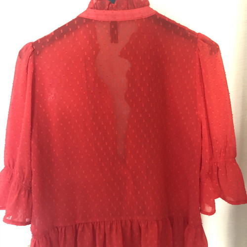 YAS red shirt in excellent condition