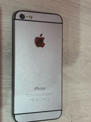 Iphone 5 used for parts with original box and accessories