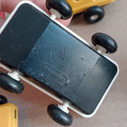 Space toy cars vintage used, pack of 7 pieces