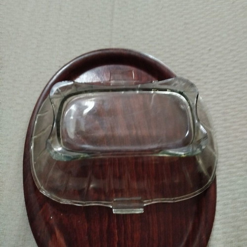 Glass serving dish like new, greenish glass