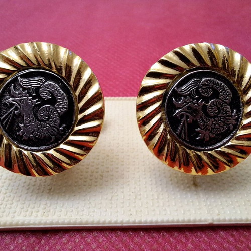 Vintage cufflinks like new, black and gold