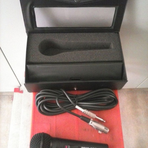 PDM-585A Wired Microphone new with XLR to 6.3mm cable